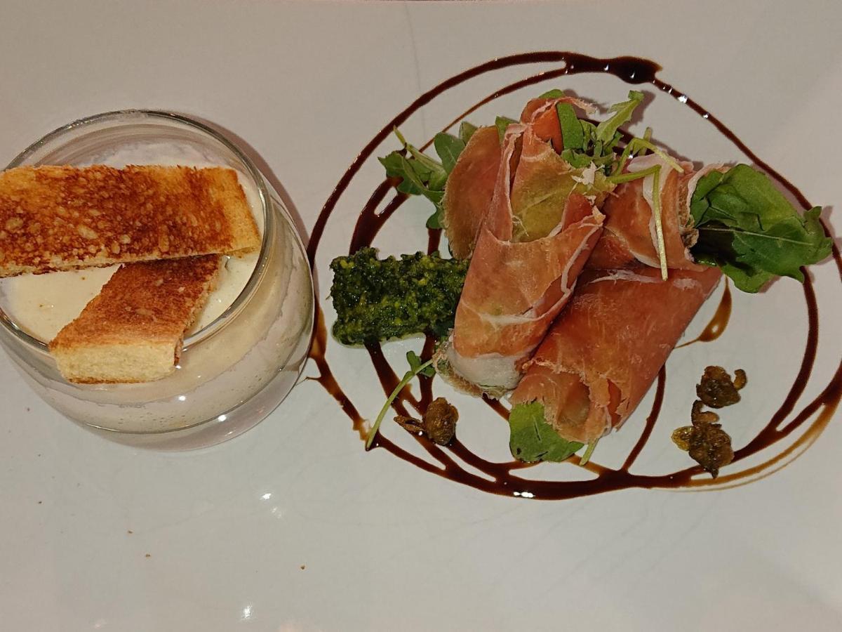 Hotel-Restaurant Le Lion D'Or Porrentruy Ngoại thất bức ảnh
